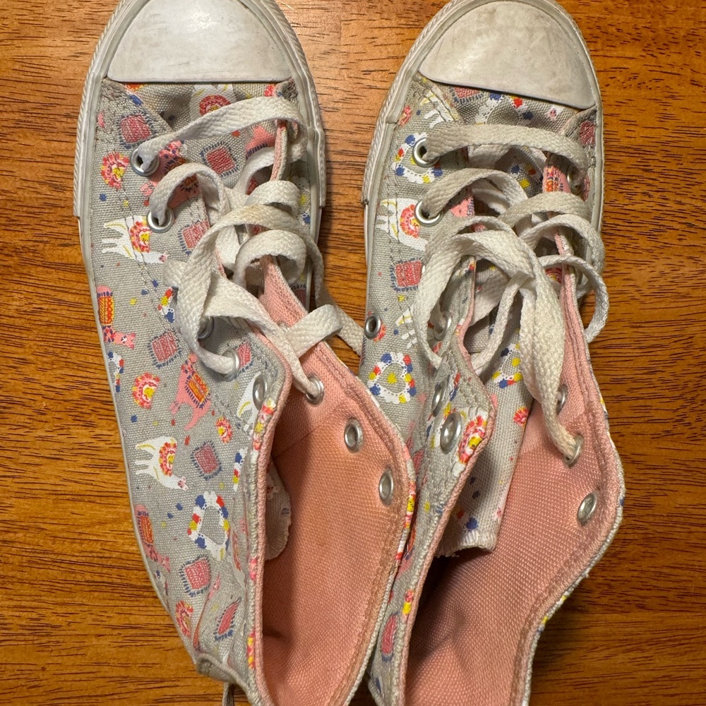 Llama high top converse